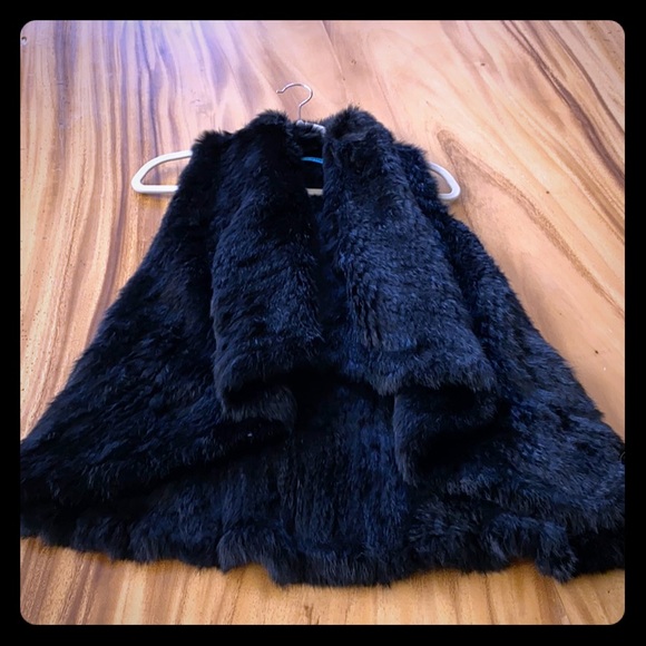 Alice and Olivia draped fur vest - Picture 1 of 4